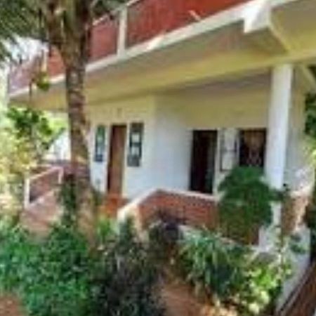 R K Beach Cottage Gokarna  Exterior foto